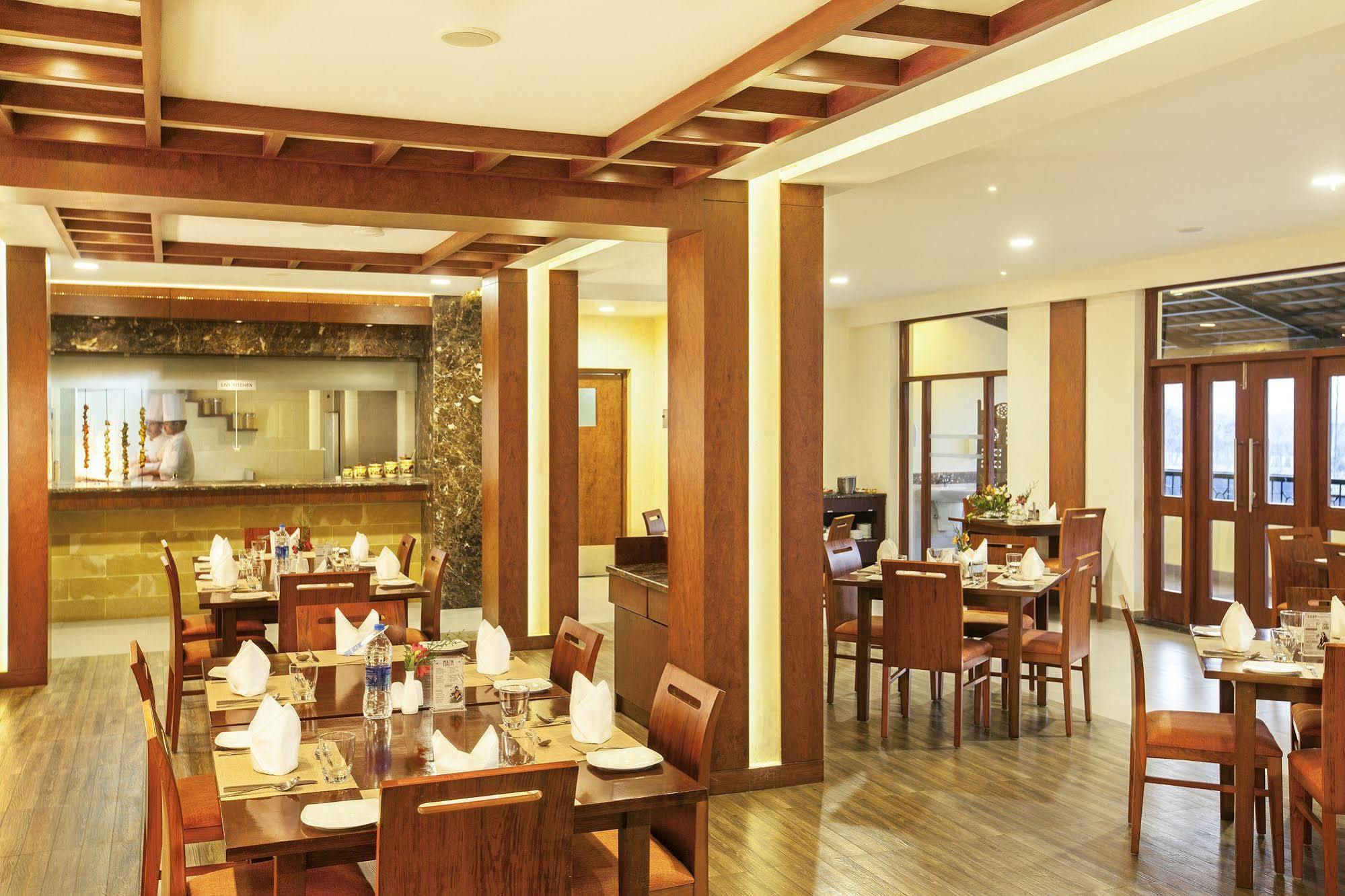 Sterling Ooty Elk Hill Hotel Kültér fotó